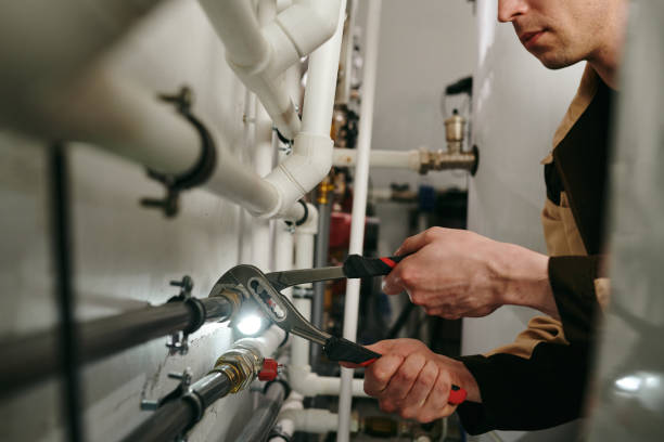 Best Emergency Plumber  in Chinook, MT