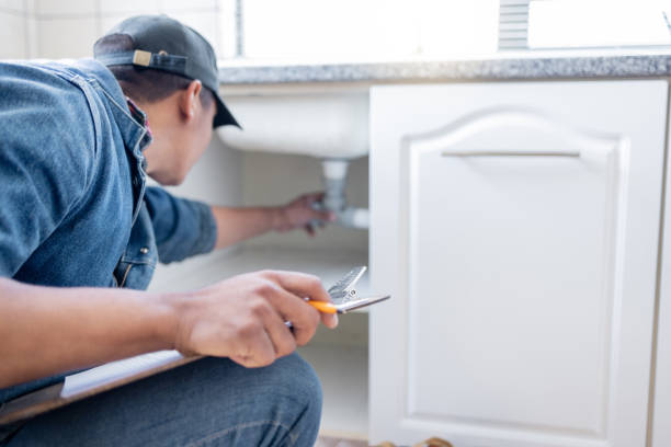 Best Clogged Drain Plumber  in Chinook, MT